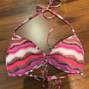 💕NWOT triangle bikini top foam material